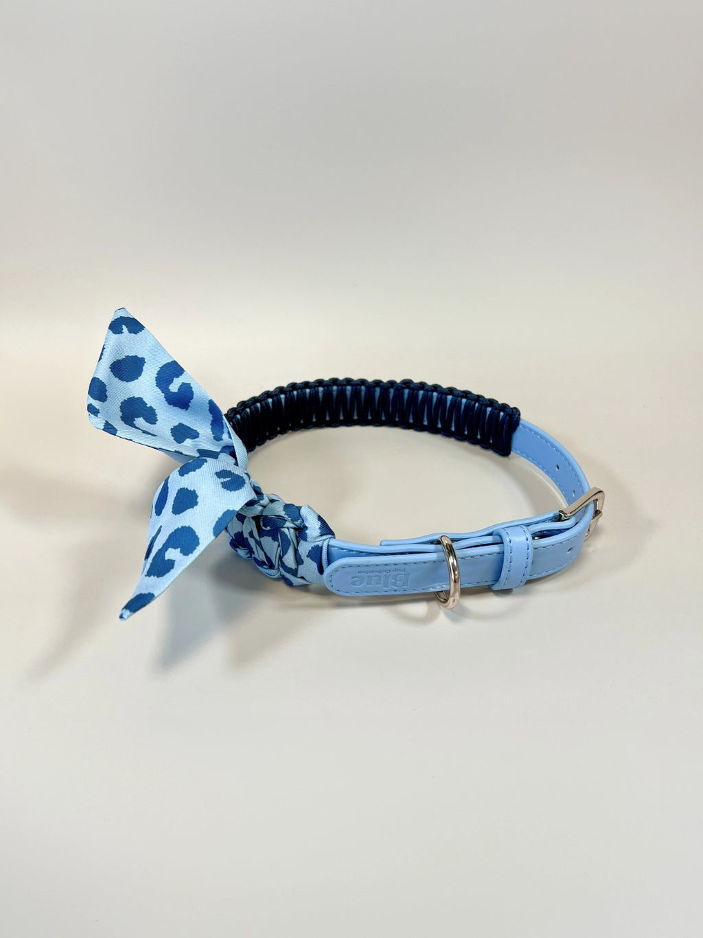 Blue Pup Collection Blue bandana halsband